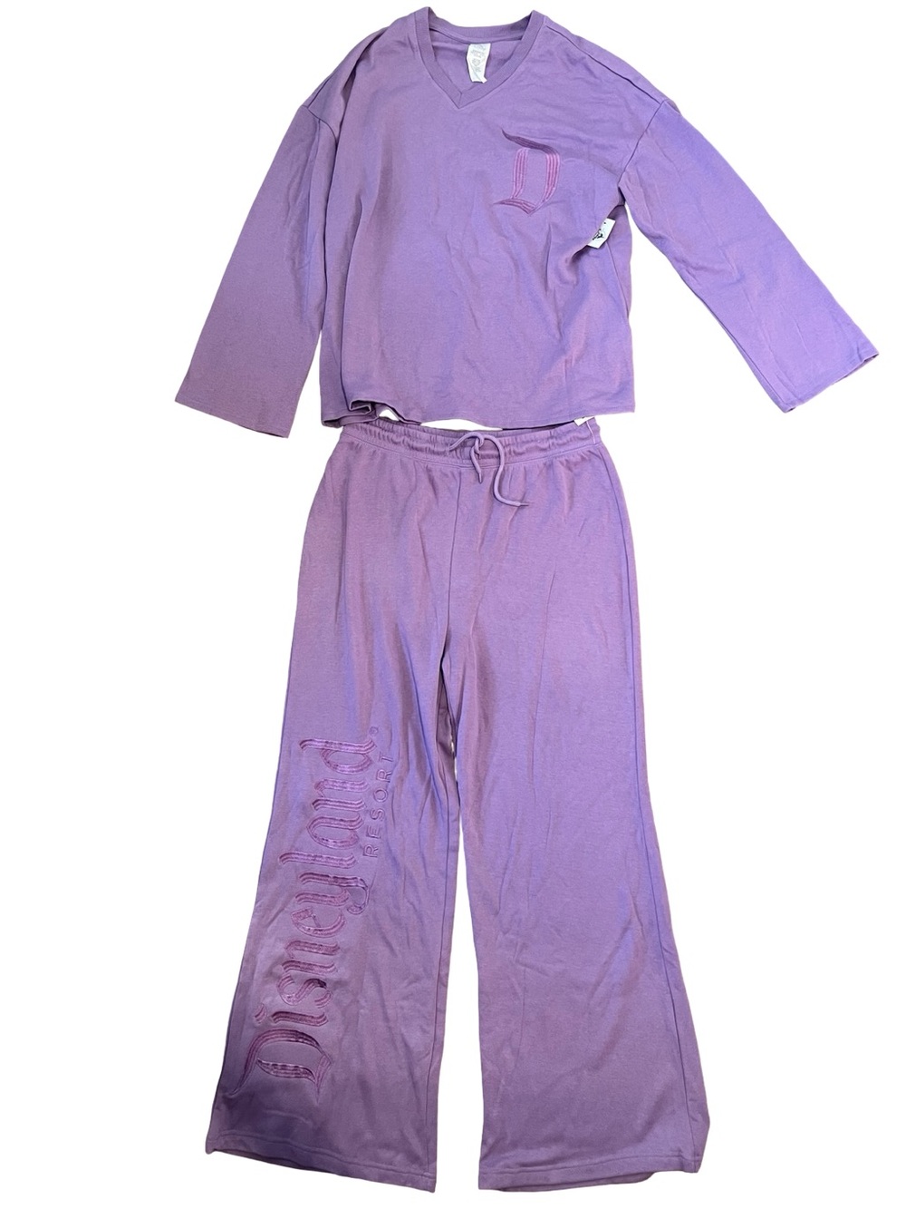 NWT Disneyland Resort Purple V-Neck
Embroidered Set Large